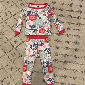 Tea collection pajamas size 3